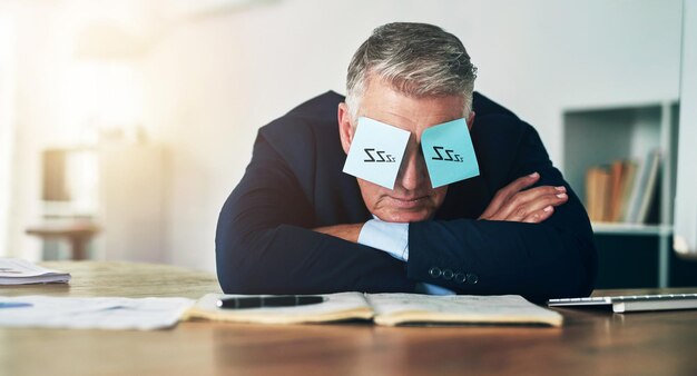 Jak obliczyć dochód z zagranicy w rozliczeniu podatkowym?