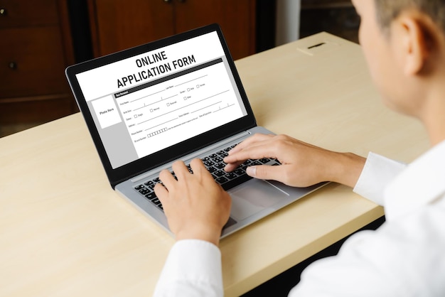 Jak wysyłać CV na OLX, żeby zwiększyć swoje szanse na rozmowę?