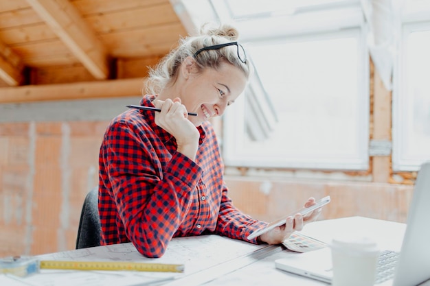 Jak zrezygnować z rozmowy o pracę bez pozostawiania złego wrażenia?