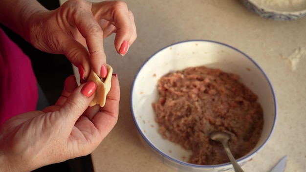 Jak wypełnić pit bez stresu?