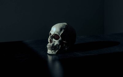 Na kogo przechodzą długi po śmierci bliskiej osoby?